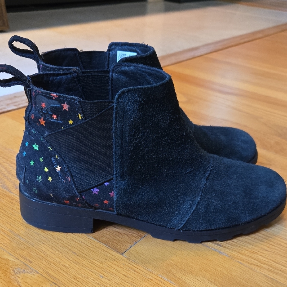 Sorel Kids' Emelie Black Suede Chelsea Boots